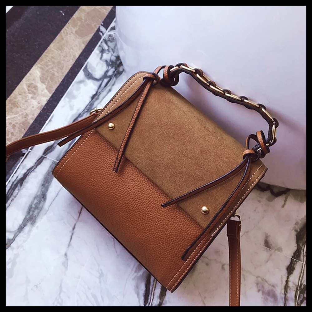 NEW LISBON Tote Crossbody - Picture 6 of 8
